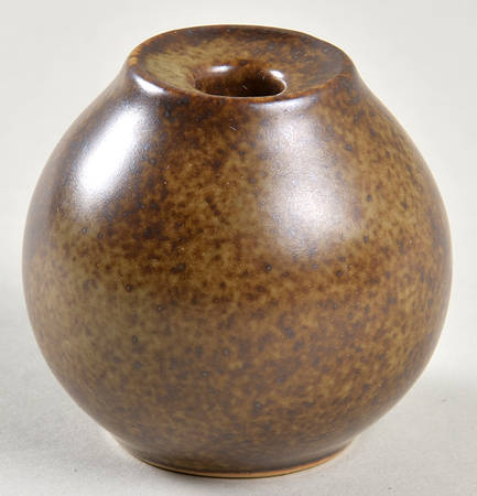Acorn (Round) Single Light Candlestick