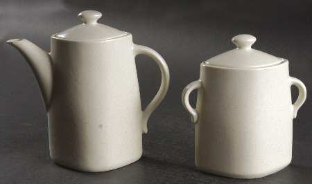 Linen (Round, Matte Textured) Creamer & Sugar with Lids Set