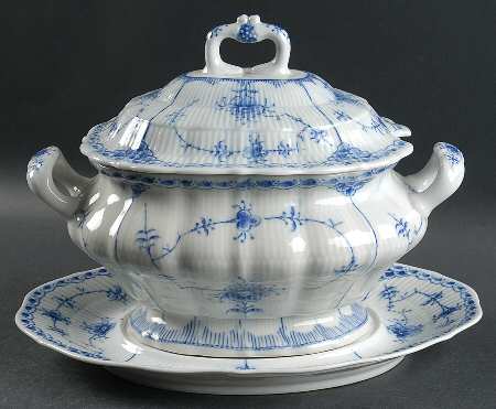 Blue Fjord (Scalloped) Tureen & Lid w/Underplate