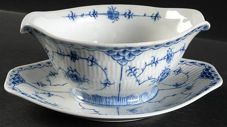 Blue Fjord (Smooth) Gravy Boat with Attached Underplate