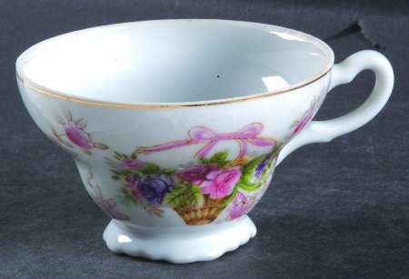 Bristol Gardens Footed Cup