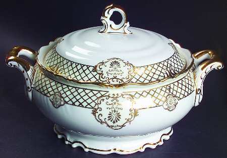 Golden Symphony (L & M) Round Covered Vegetable