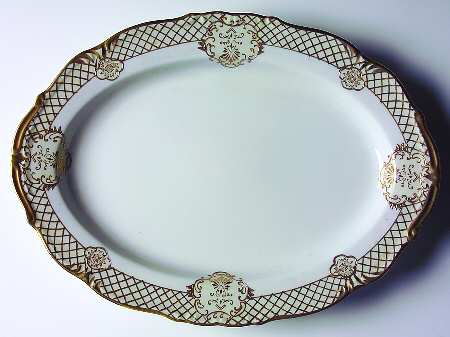 Golden Symphony (L & M) 14" Oval Serving Platter