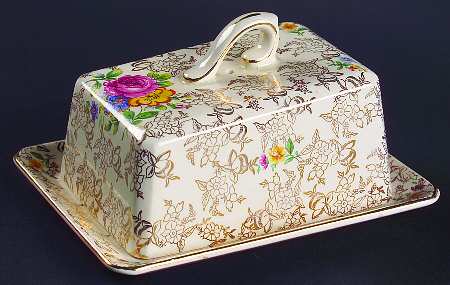 2528 Cheese Dish with Lid (Wedge)