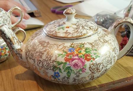 2528 Mini Stacking Teapot & Lid