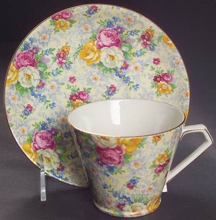 Rose Time Flat Cup & Saucer Set