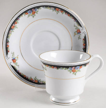 Bennington Footed Cup & Saucer Set