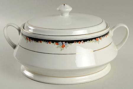 Bennington Round Covered Vegetable by Lynn's China