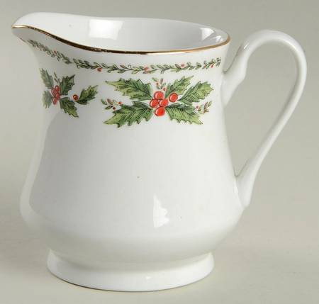 Holly Lane Creamer