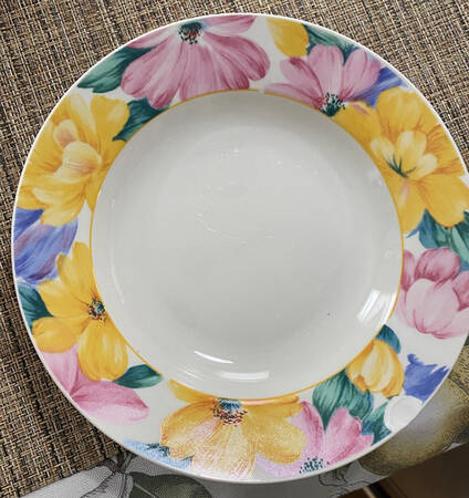 Laurie Salad Plate