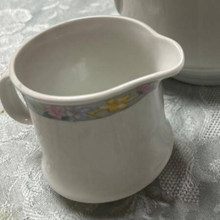 Opal Creamer No Lid