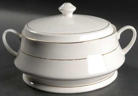 Valentine Round Covered Vegetable