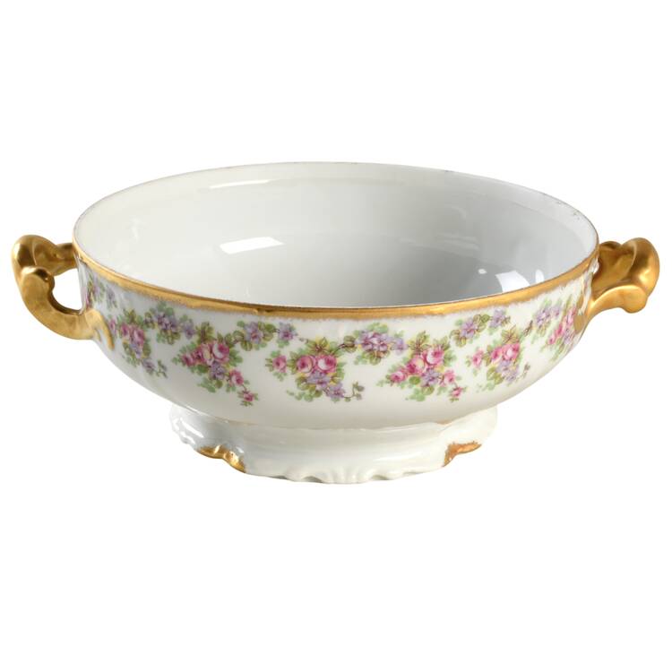 Bridal Wreath Round Vegetable No Lid