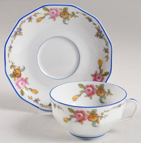 LNT11 Flat Cup & Saucer Set
