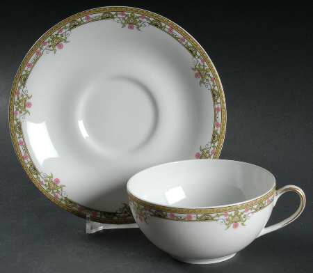 LNT12 Flat Cup & Saucer Set