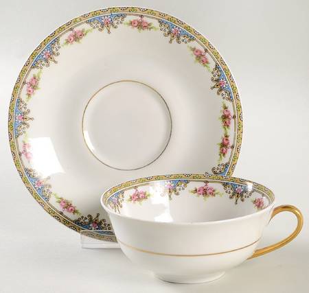 LNT13 Flat Cup & Saucer Set