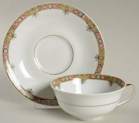 LNT39 Flat Cup & Saucer Set