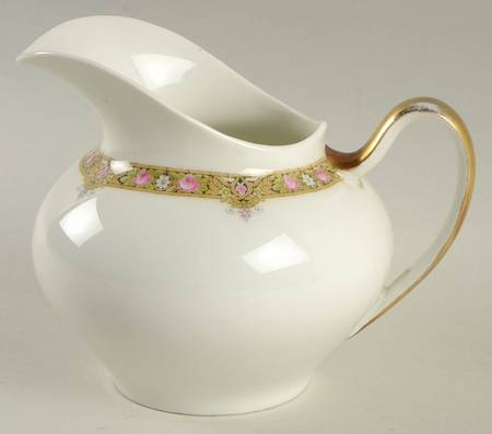 LNT39 Creamer