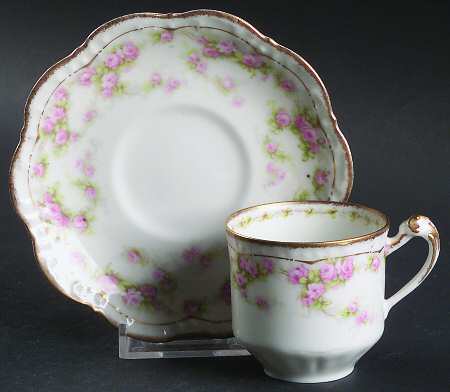 LNT4 Flat Demitasse Cup & Saucer Set