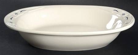 Woven Traditions Classic Blue 13" Oval Baker