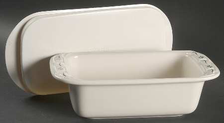Woven Traditions Heritage Green Loaf Pan & Plastic Lid