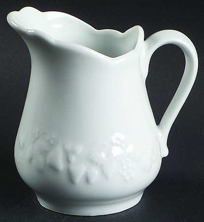 Vouvray Creamer
