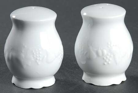 Vouvray Salt & Pepper Set