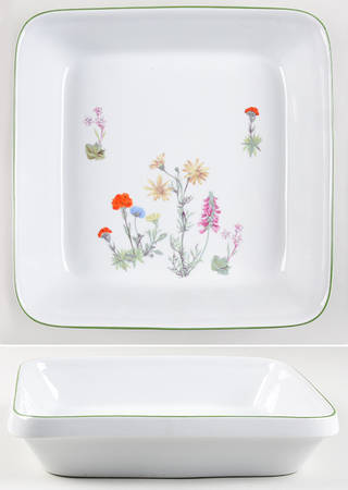 Wild Flower 9" Square Baker
