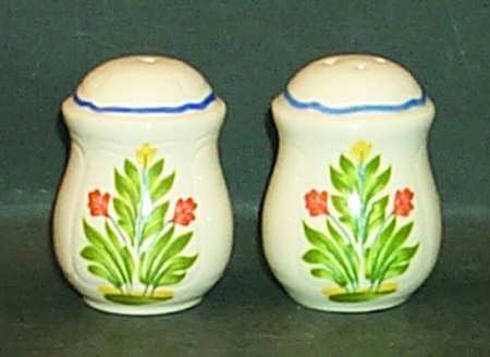 Brittany Salt & Pepper Set