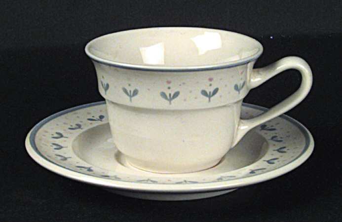 Joli Mai Flat Cup & Saucer Set