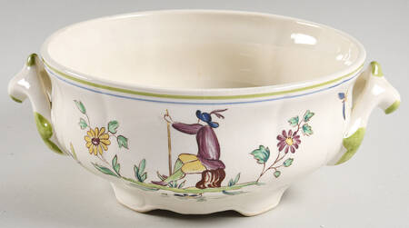 Moustiers Round Vegetable No Lid
