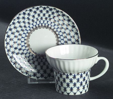 Cobalt Net Wave Flat Cup & Saucer Set