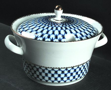Cobalt Net Tureen &  Lid