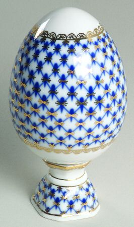Cobalt Net Egg and Stand