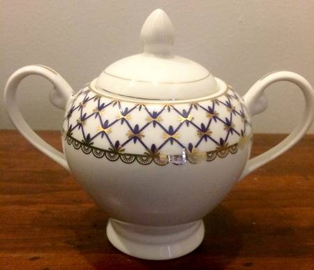Cobalt Net Sugar Bowl & Lid