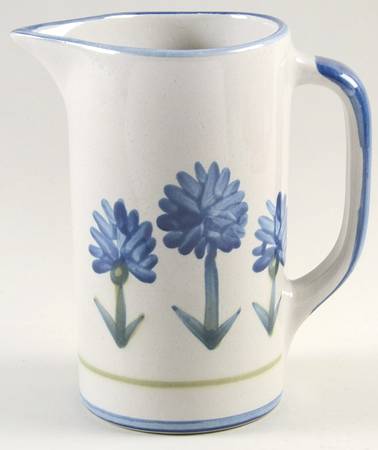 Bachelor Button 32 Oz Pitcher