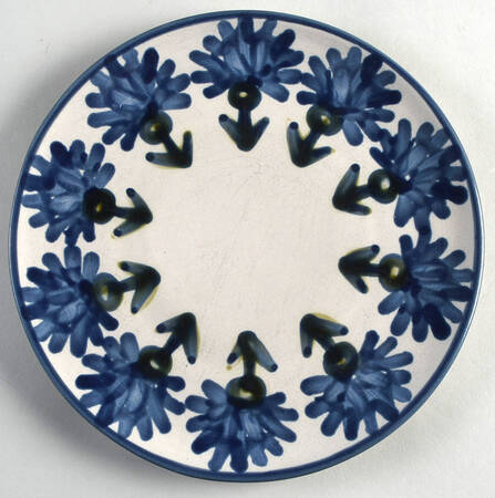 Bachelor Button Coupe Luncheon Plate