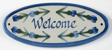 Bachelor Button "Welcome" Wall Plaque