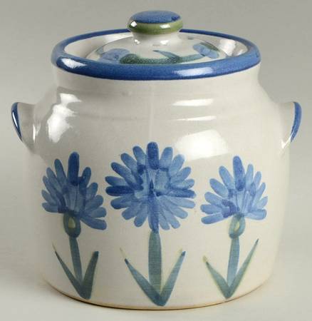 Bachelor Button Bean Pot & Lid