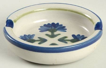 Bachelor Button 5" Ashtray