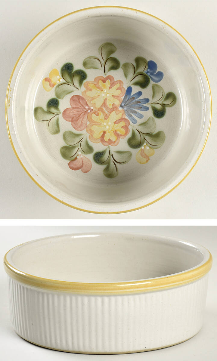 Country Flower Yellow 8" Souffle