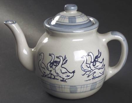 Gaggle of Geese Teapot & Lid
