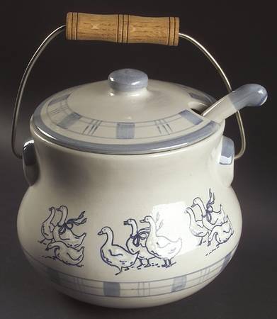 Gaggle of Geese Tureen & Lid w/Ladle