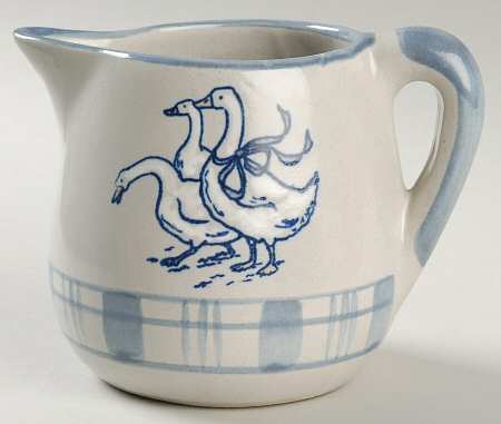 Gaggle of Geese 16 Oz Pitcher