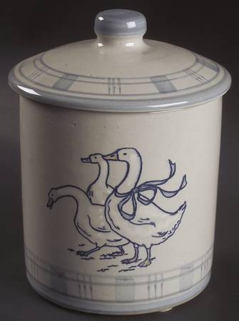 Gaggle of Geese Medium Canister & Lid