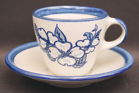 LOU1 Flat Cup & Saucer Set
