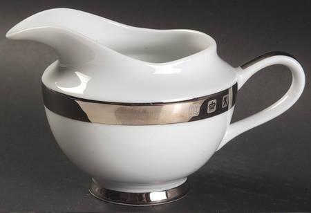 Academy Platinum Creamer