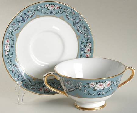 Annalia Footed Cream Soup Bowl & Saucer Set