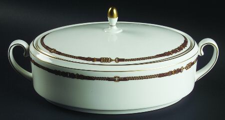 Equestrian Oval Covered Vegetable