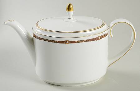 Equestrian Teapot & Lid